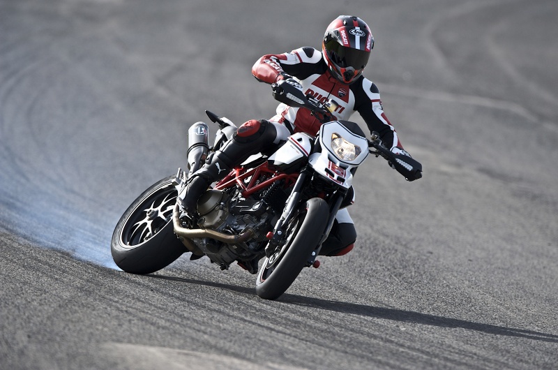 Datei:Hypermotard.jpg